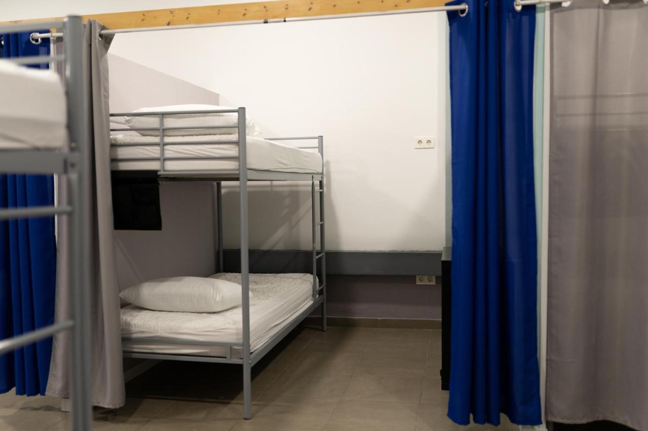 Albergue Barullo - Cubiculos - Literas - Habitaciones Саррія Екстер'єр фото