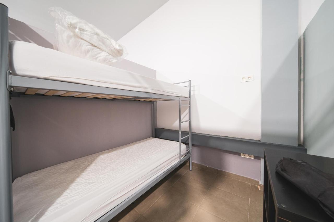 Albergue Barullo - Cubiculos - Literas - Habitaciones Саррія Екстер'єр фото