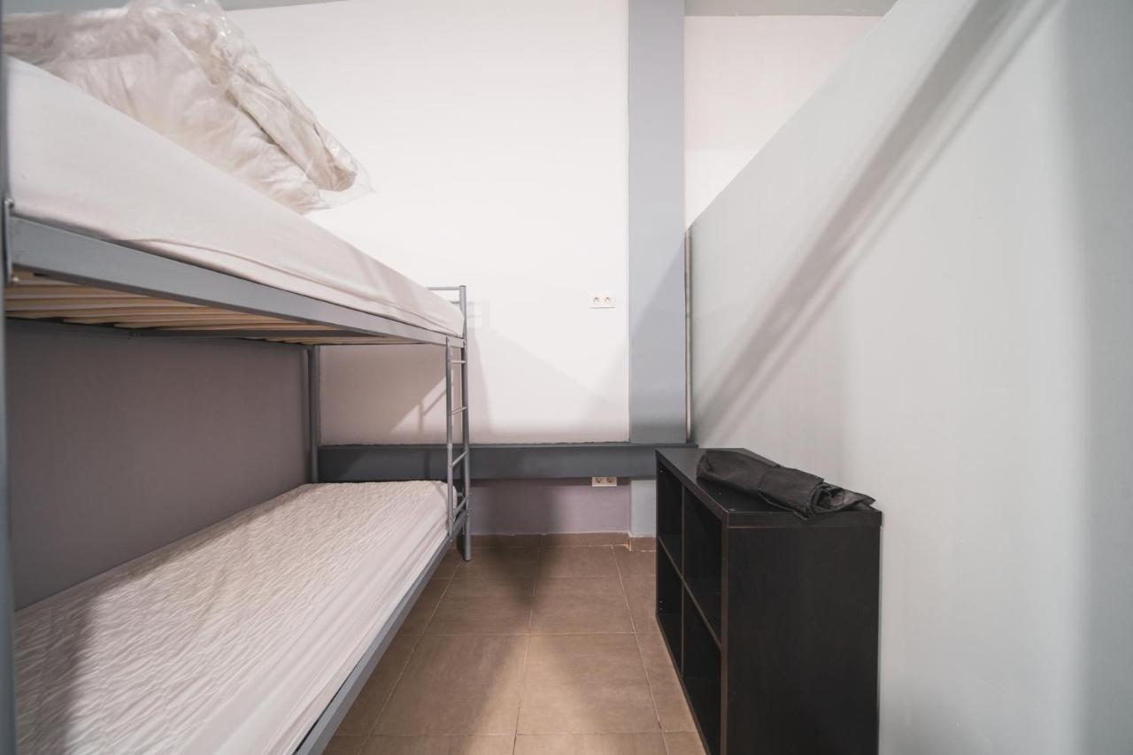 Albergue Barullo - Cubiculos - Literas - Habitaciones Саррія Екстер'єр фото
