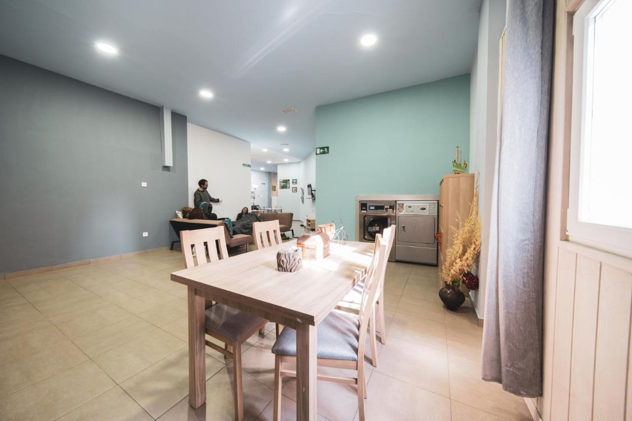 Albergue Barullo - Cubiculos - Literas - Habitaciones Саррія Екстер'єр фото