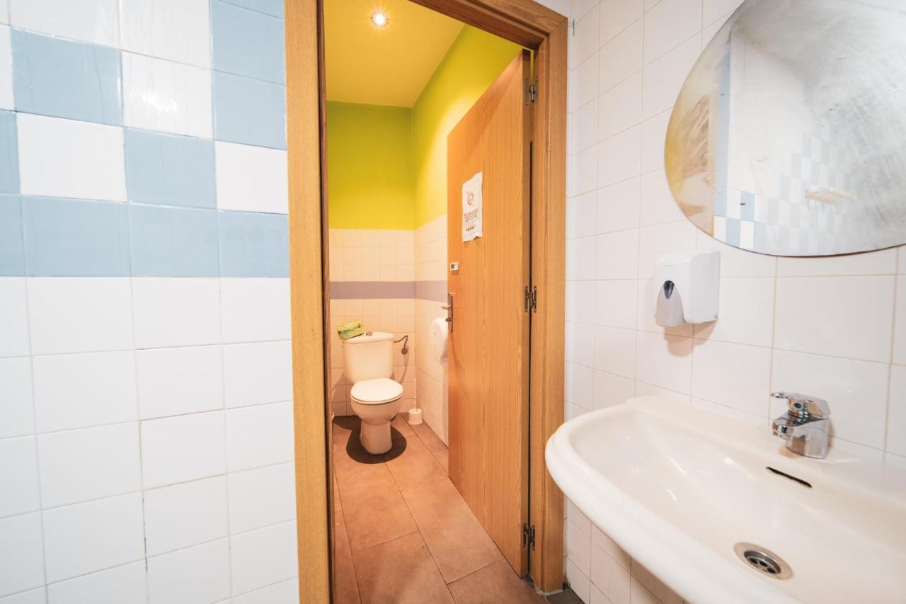 Albergue Barullo - Cubiculos - Literas - Habitaciones Саррія Екстер'єр фото