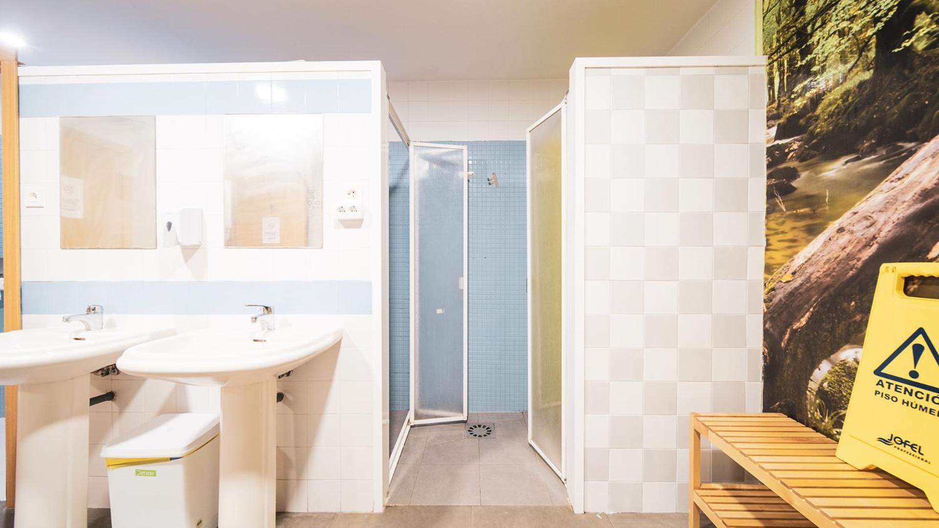 Albergue Barullo - Cubiculos - Literas - Habitaciones Саррія Екстер'єр фото