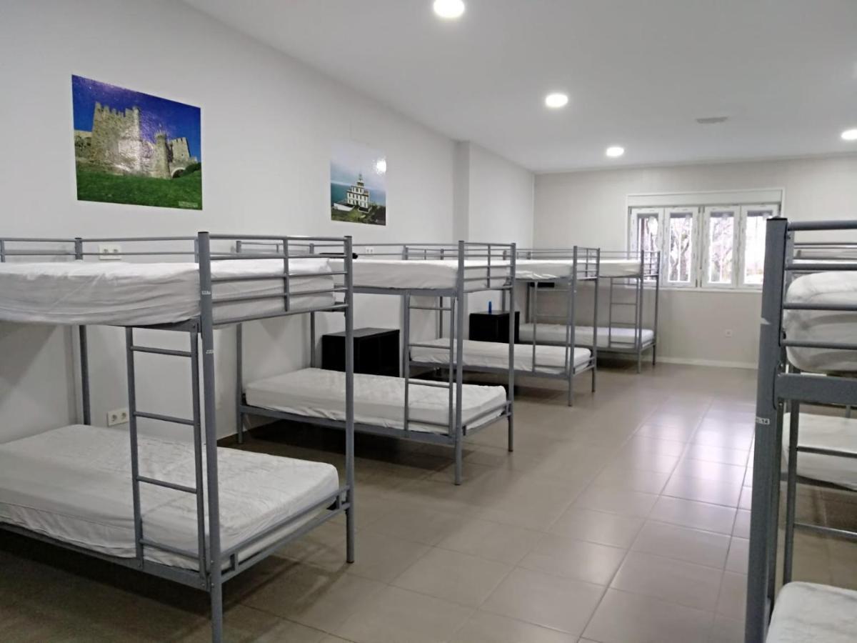 Albergue Barullo - Cubiculos - Literas - Habitaciones Саррія Екстер'єр фото